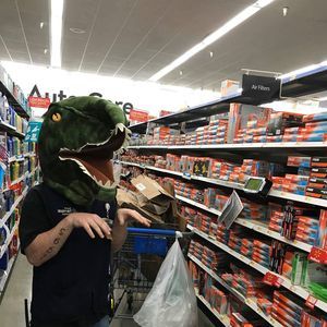 Meet your Posher, Kenneth